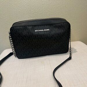 Michael Kors Crossbody